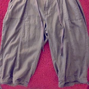 Ashley Stewart Capri